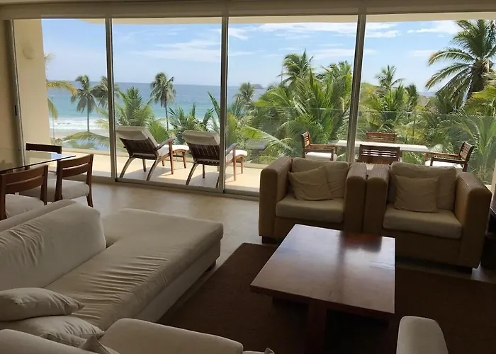 Great Beachfront Amara Condo Ixtapa