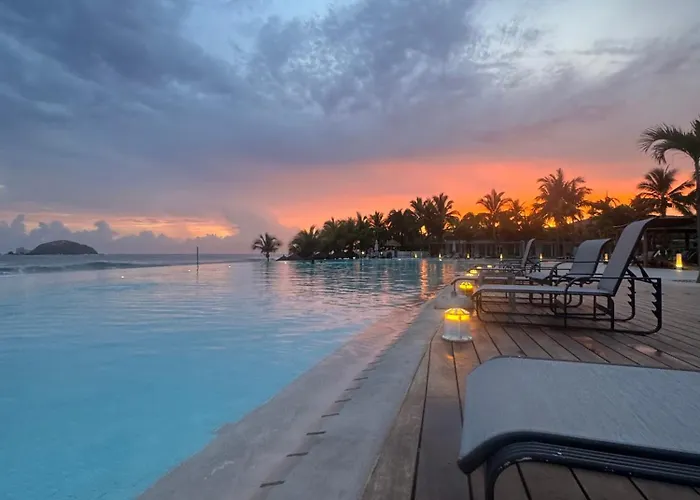 Oceanfront Condo In Ixtapa, Zihuatanejo